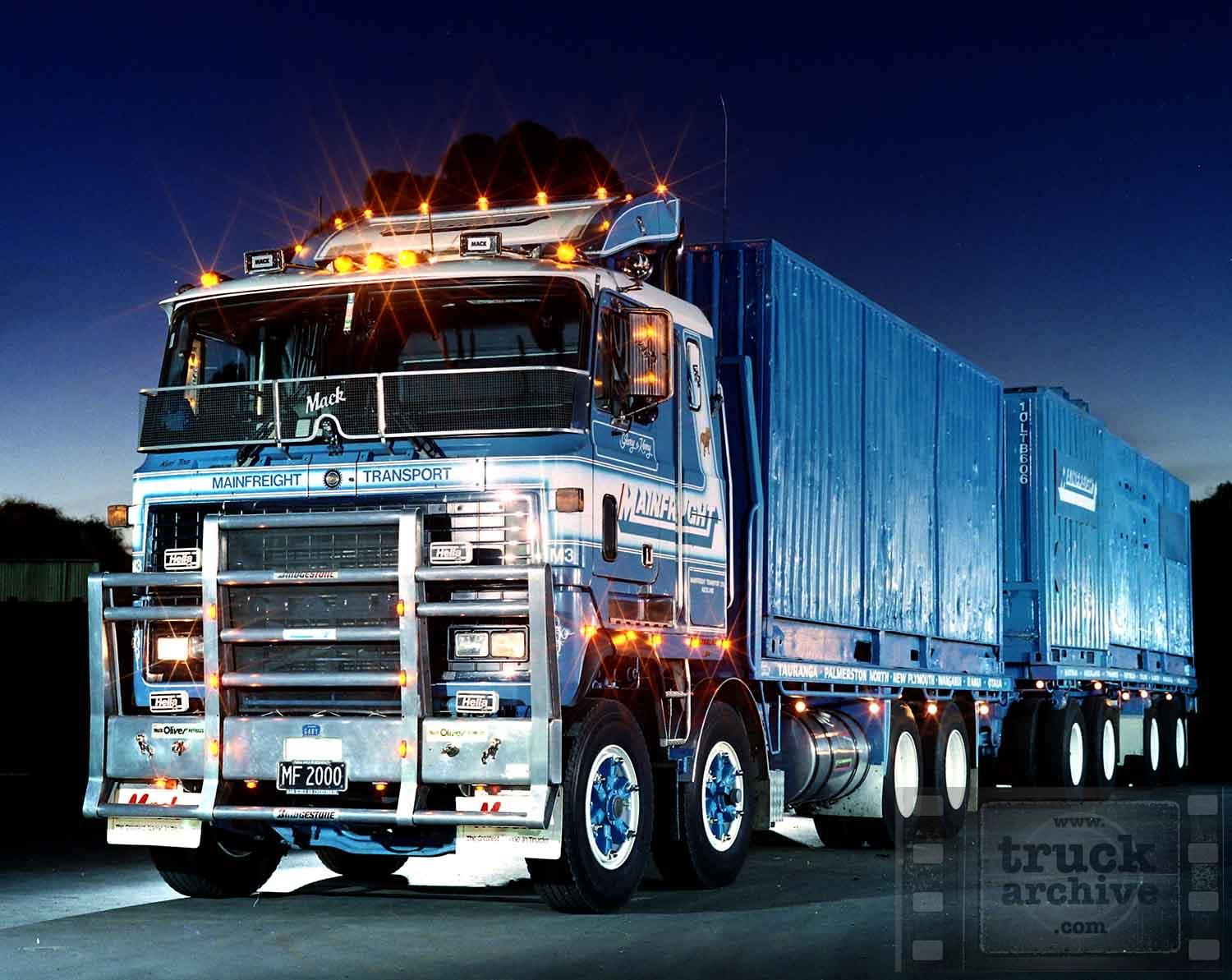 CC-Mainfreight MH sleeper-Ultra_Liner_eight_wheeler_Akland-73 CC-Mainfreight MH sleeper-Ultra_Liner_eight_wheeler_Akland-73