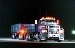 OP5229 CH Mack six-wheeler, four-axle drop sided trailer.