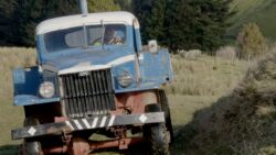 GMC CCKW's save the day... GMC-02.mp4